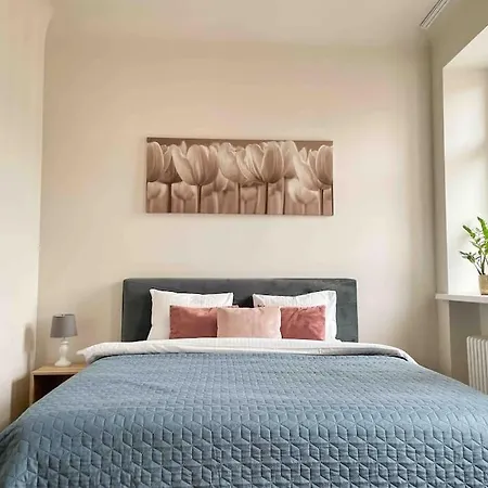 Modern Center Studio Apartment Riga Esterno foto