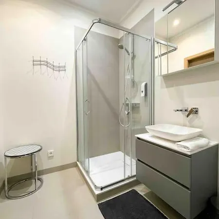 Modern Center Studio Apartment Riga Esterno foto